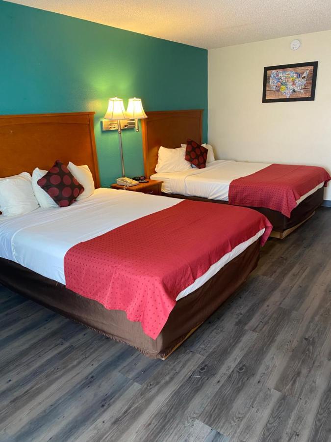 Americas Best Value Inn サライナ エクステリア 写真
